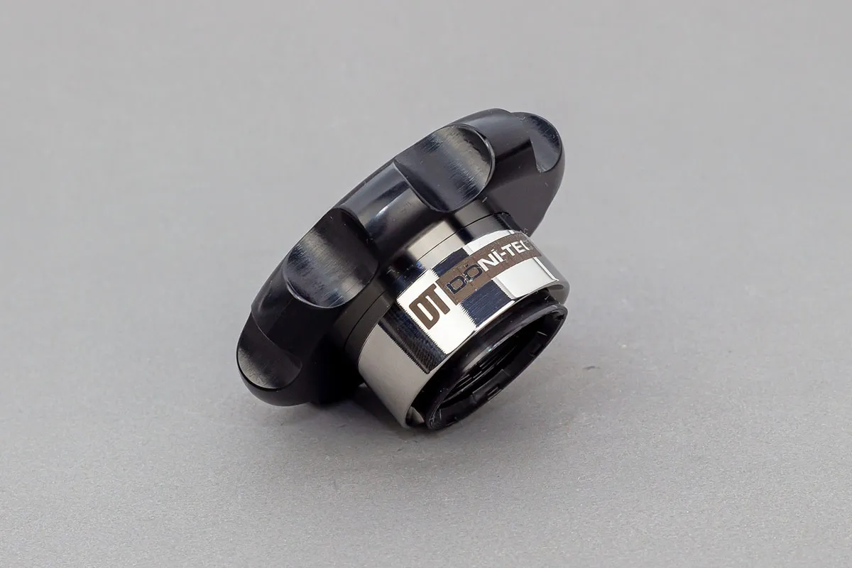 02 – BOCAL MANUAL PARA TORQUE COM POLIACETAL 1