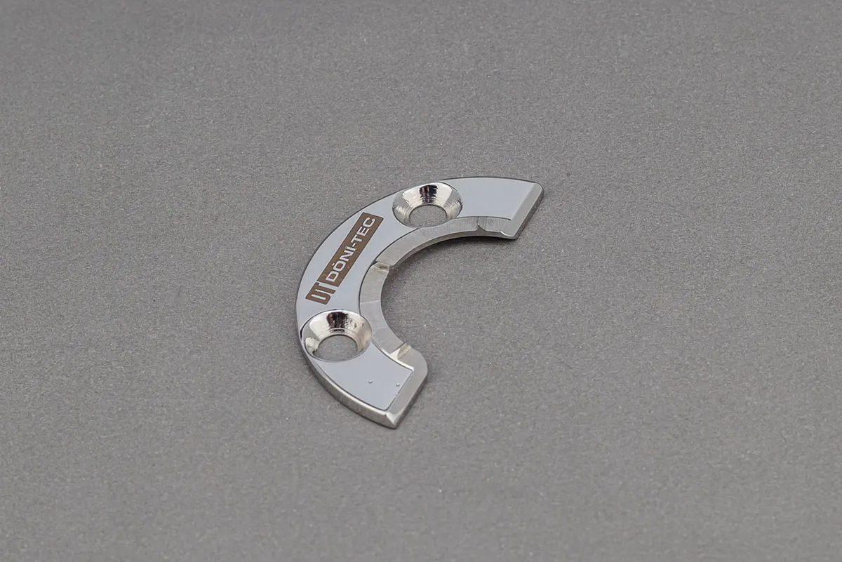 02 – INSERTO ANTIDERRAPANTE MESAL COM 03 DENTES DE SERRA