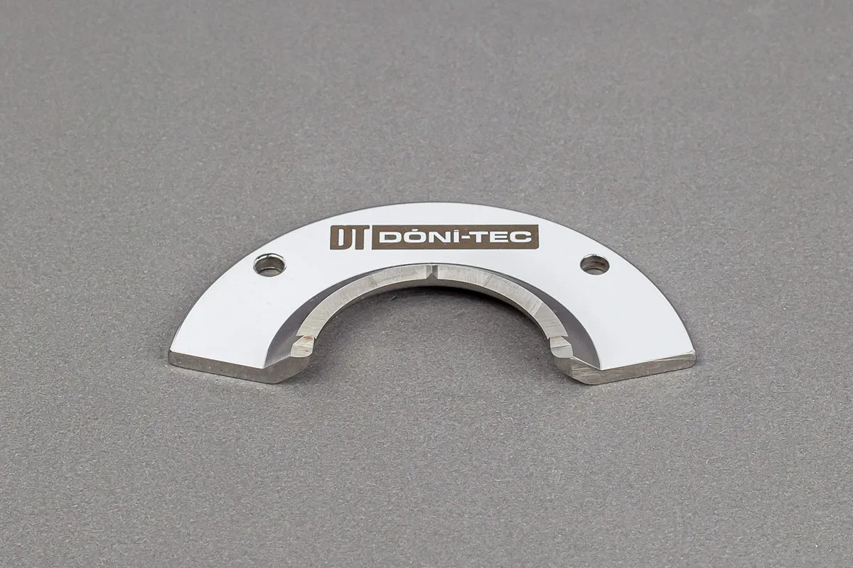 04 – INSERTO ANTIDERRAPANTE AROL SUCO 38mm COM 03 DENTES PIRÂMIDES 1