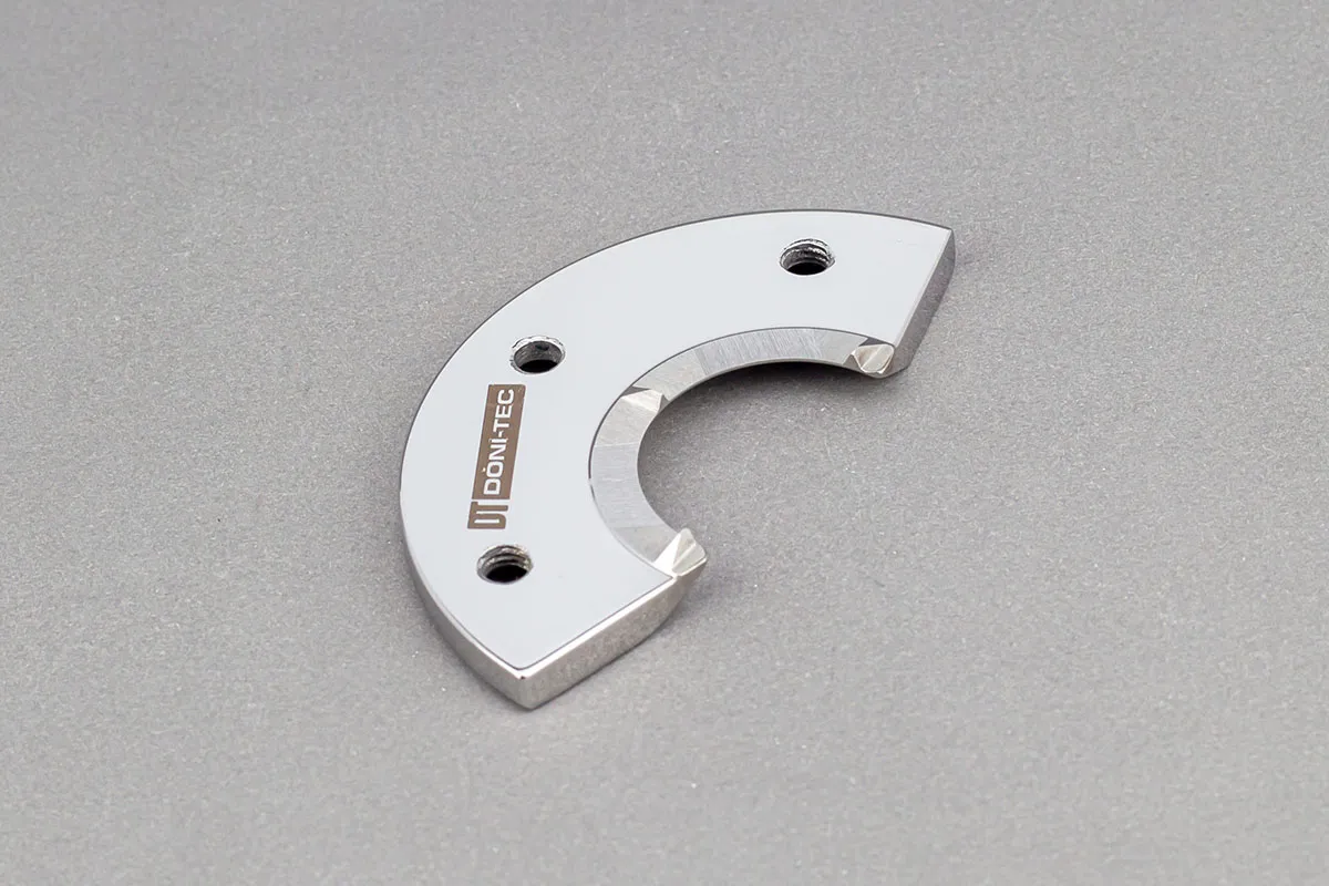 08 – INSERTO ANTIDERRAPANTE KHS COM ROSCA (MODELO 02) COM 03 DENTES AGULHA