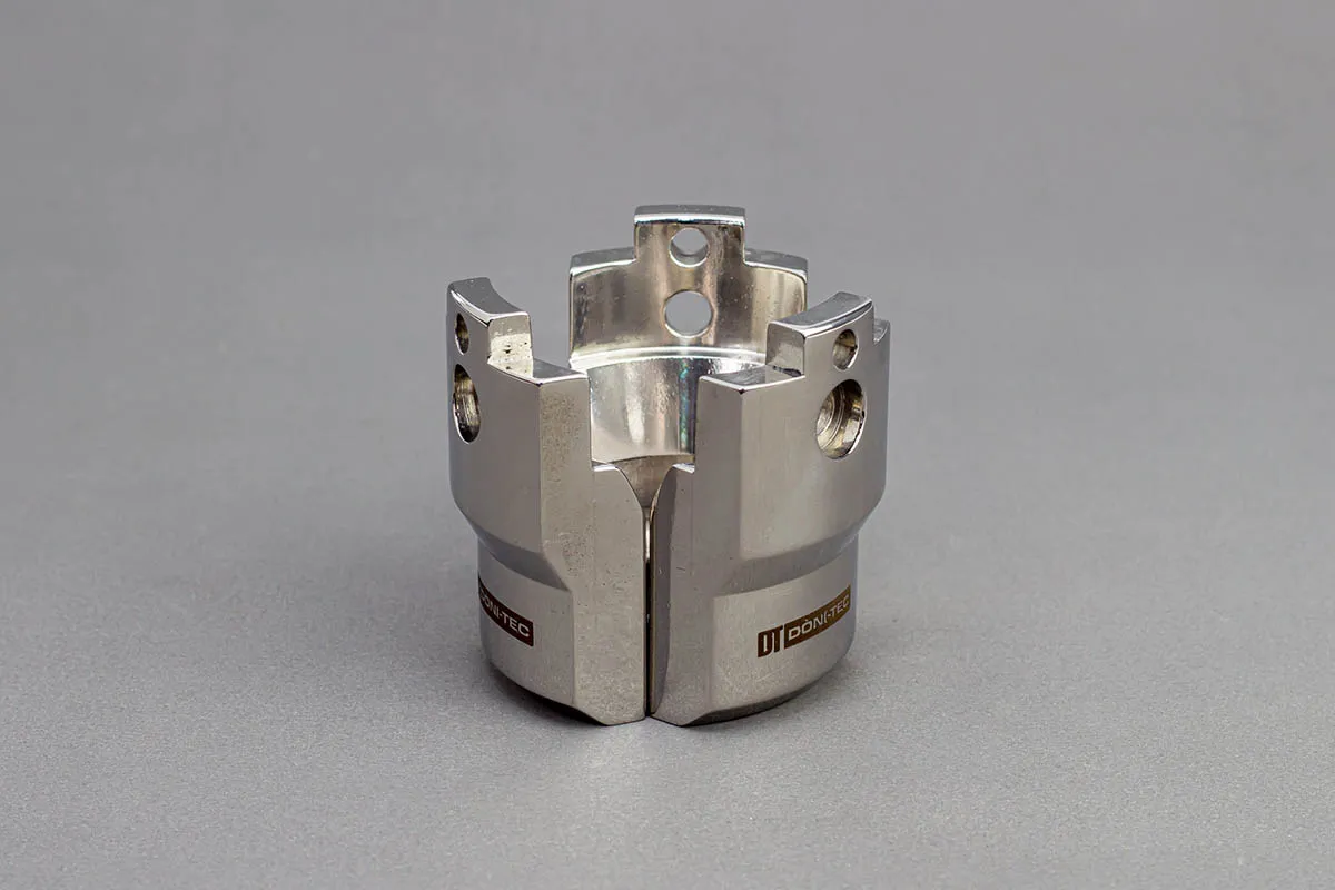 22 – BOCAL ARROLHADOR PINÇA TAMPA FÁRMACO 4